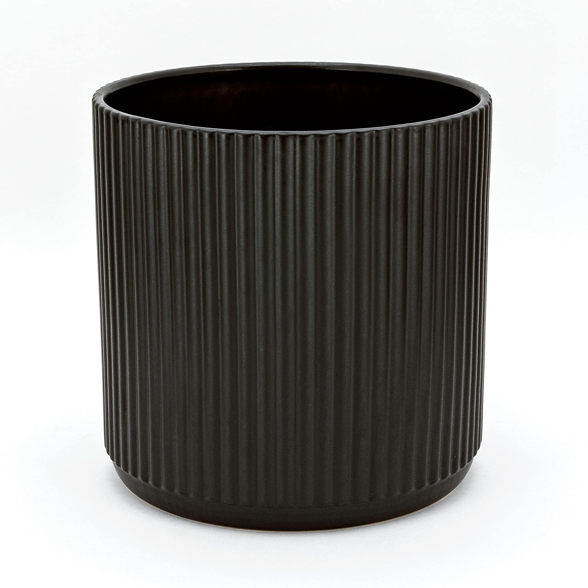 Amazon Basics 8" Round Ribbed Ceramic Planter - White